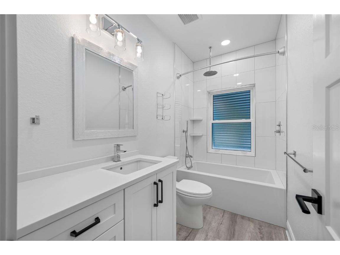 2813 Kipps Colony Drive S Saint Petersburg FL 33707 TB8439677 image45