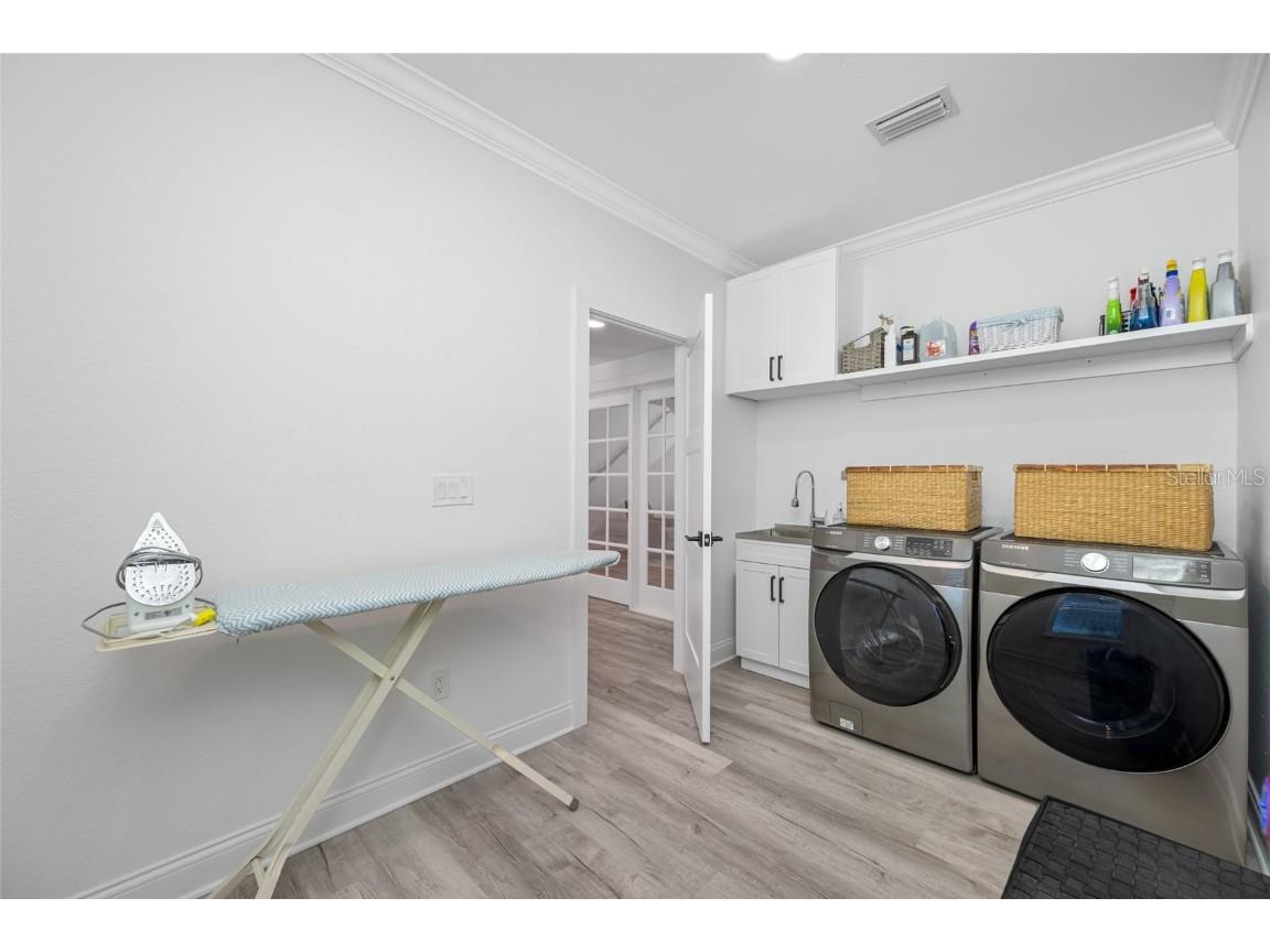 2813 Kipps Colony Drive S Saint Petersburg FL 33707 TB8439677 image48