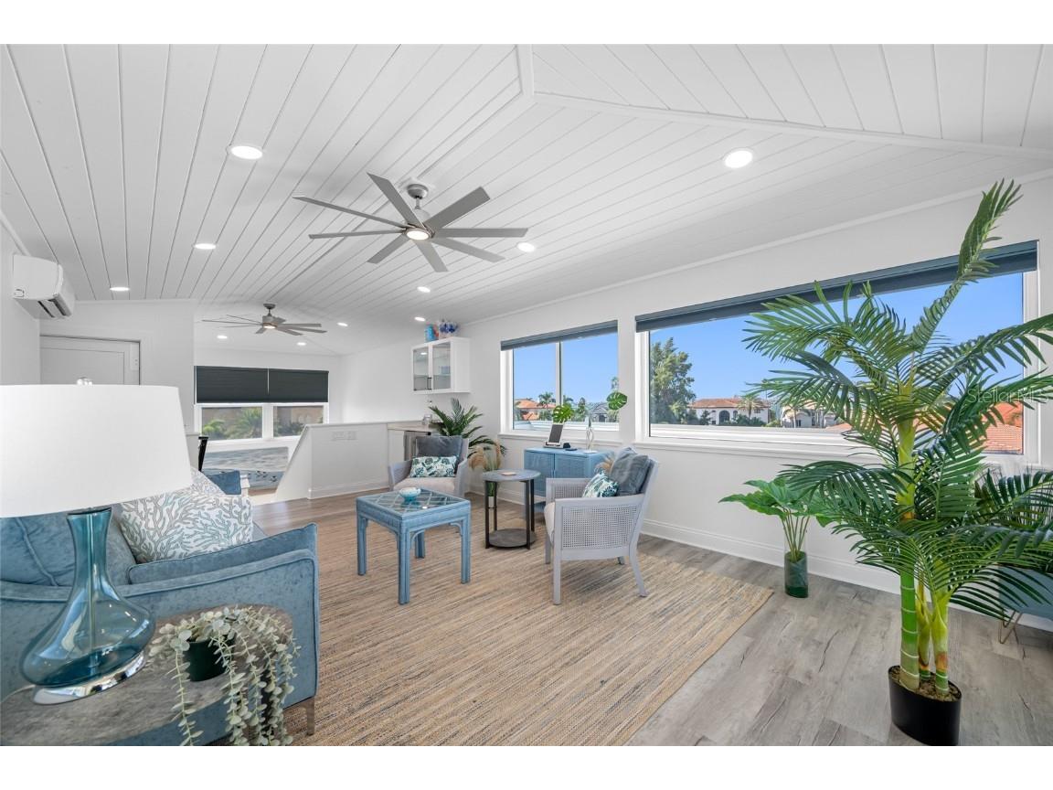 2813 Kipps Colony Drive S Saint Petersburg FL 33707 TB8439677 image5