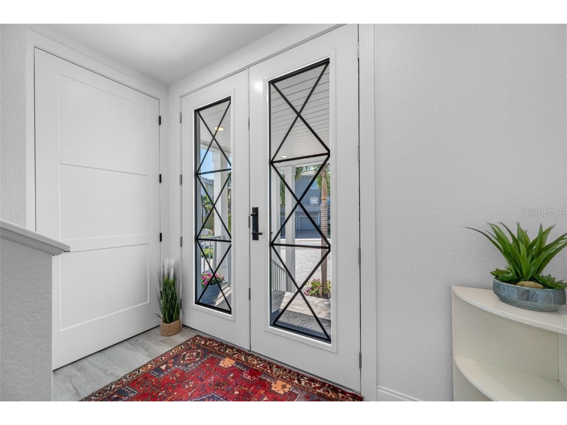 2813 Kipps Colony Drive S Saint Petersburg FL 33707 TB8439677 image53