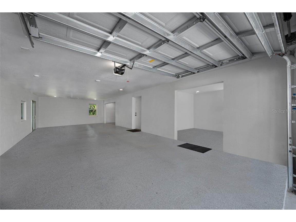 2813 Kipps Colony Drive S Saint Petersburg FL 33707 TB8439677 image58