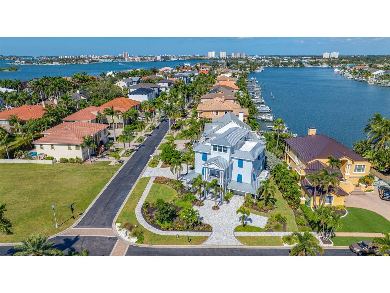 2813 Kipps Colony Drive S Saint Petersburg FL 33707 TB8439677 image59