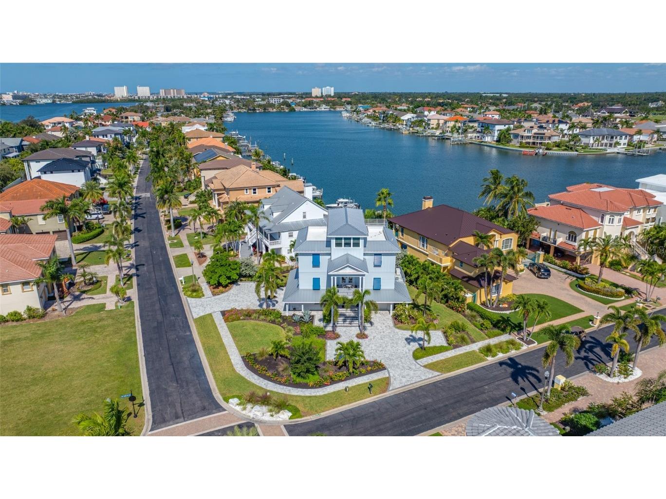 2813 Kipps Colony Drive S Saint Petersburg FL 33707 TB8439677 image62