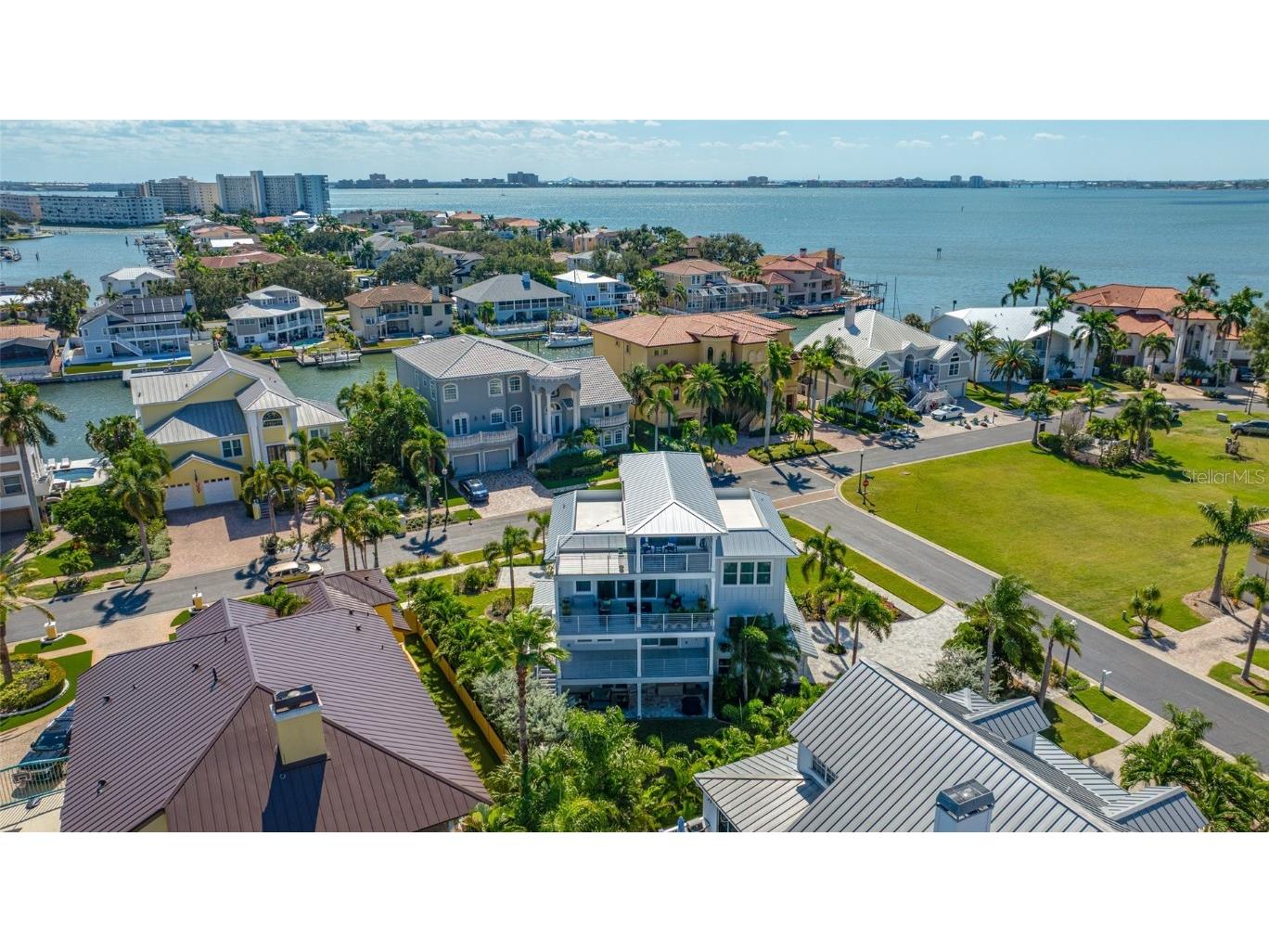 2813 Kipps Colony Drive S Saint Petersburg FL 33707 TB8439677 image85