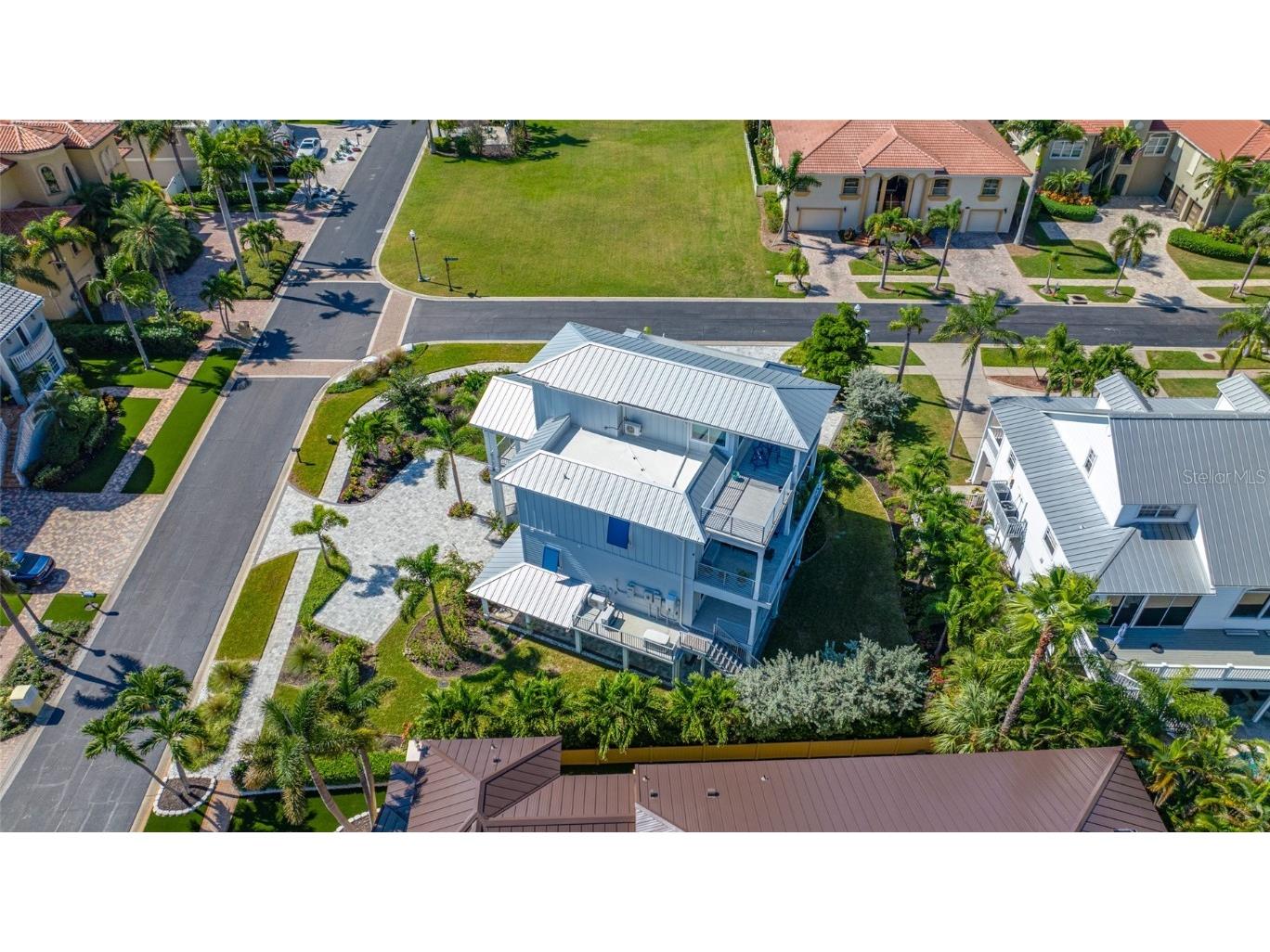 2813 Kipps Colony Drive S Saint Petersburg FL 33707 TB8439677 image86