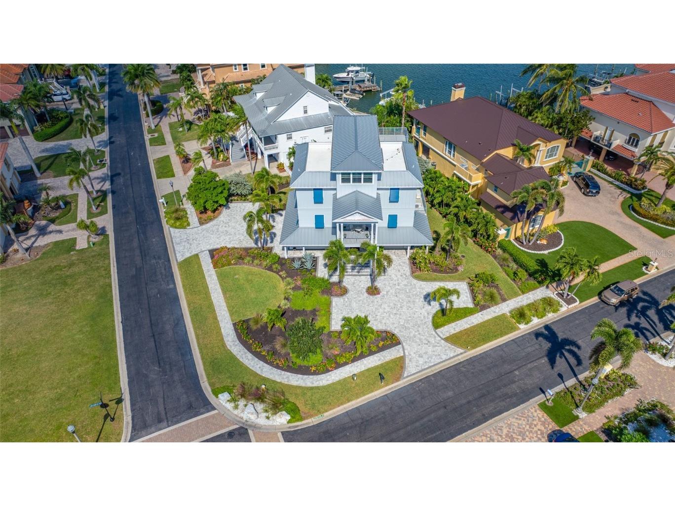 2813 Kipps Colony Drive S Saint Petersburg FL 33707 TB8439677 image87