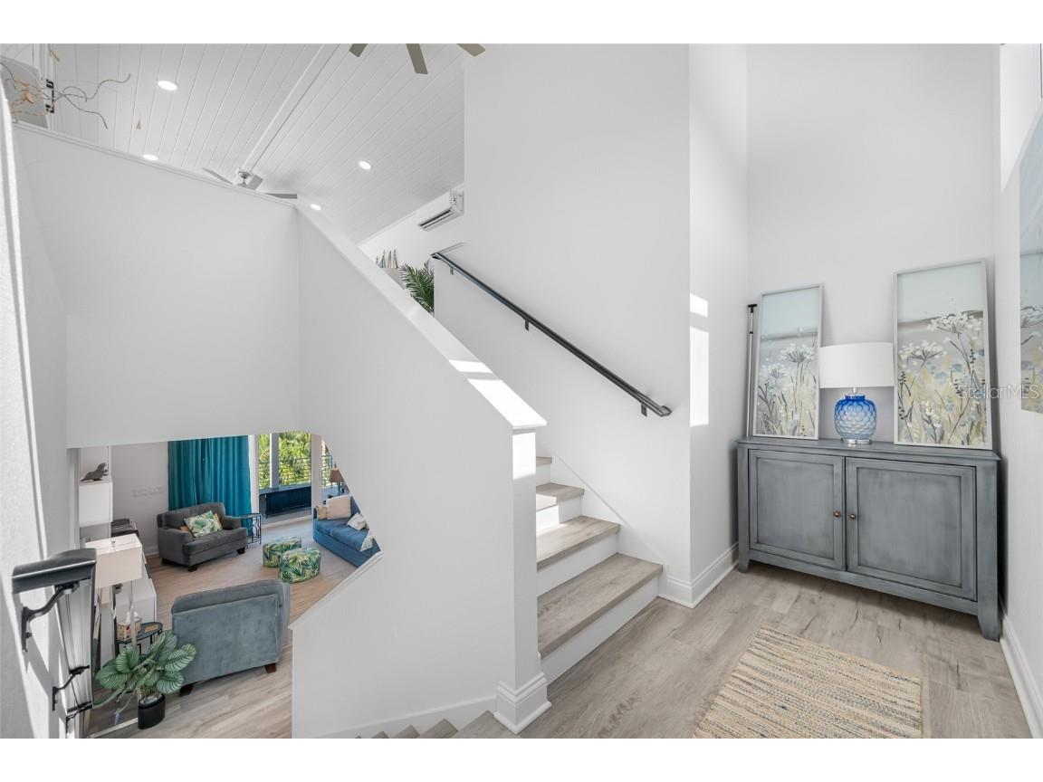 2813 Kipps Colony Drive S Saint Petersburg FL 33707 TB8439677 image9