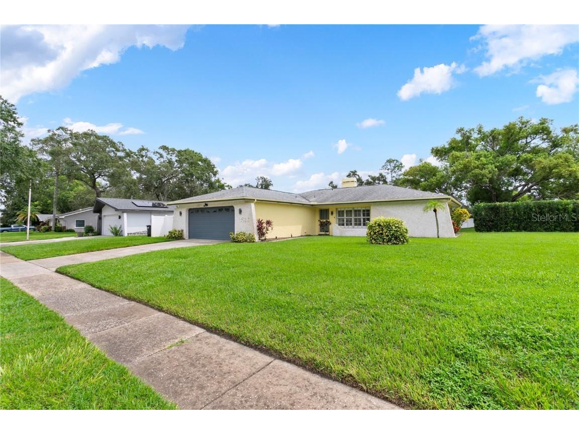 2813 Meadow Wood Drive Clearwater FL 33761 TB8424529 image1