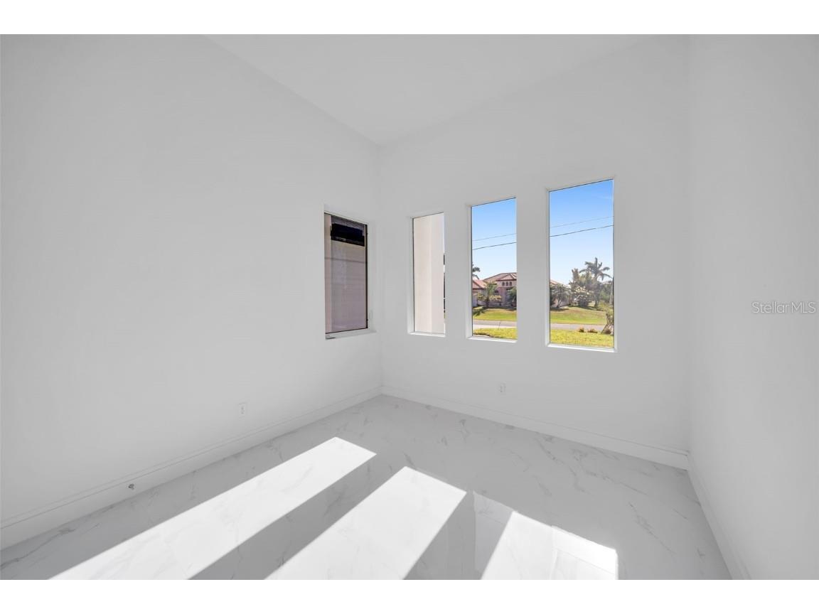 2813 NW 41st Avenue Cape Coral FL 33993 TB8380051 image38