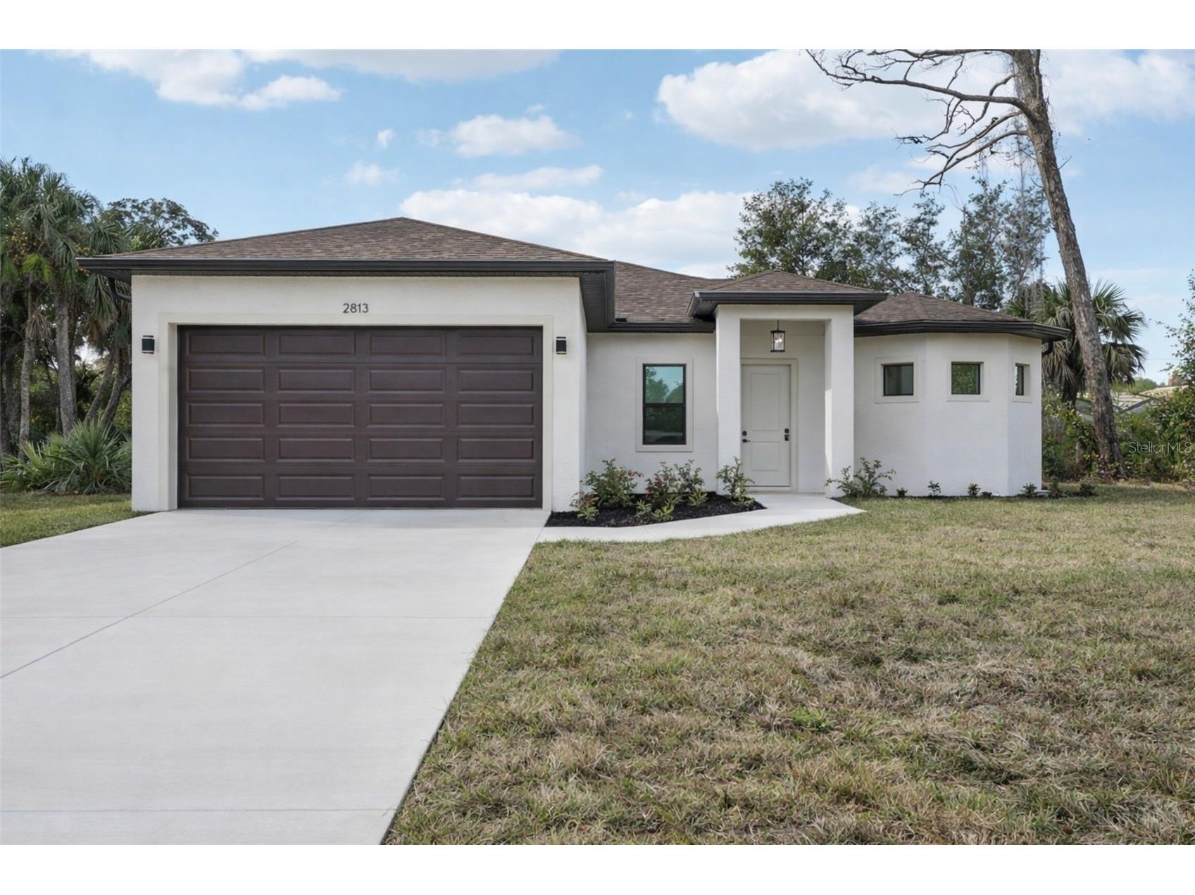 2813 Sally Lane North Port FL 34286 A4677898 image1