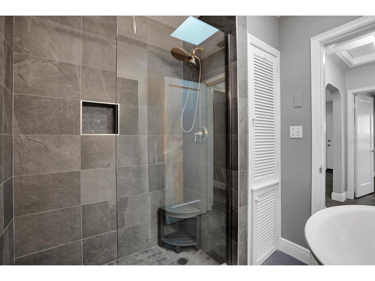 2814 47th Street S Gulfport FL 33711 TB8457077 image16