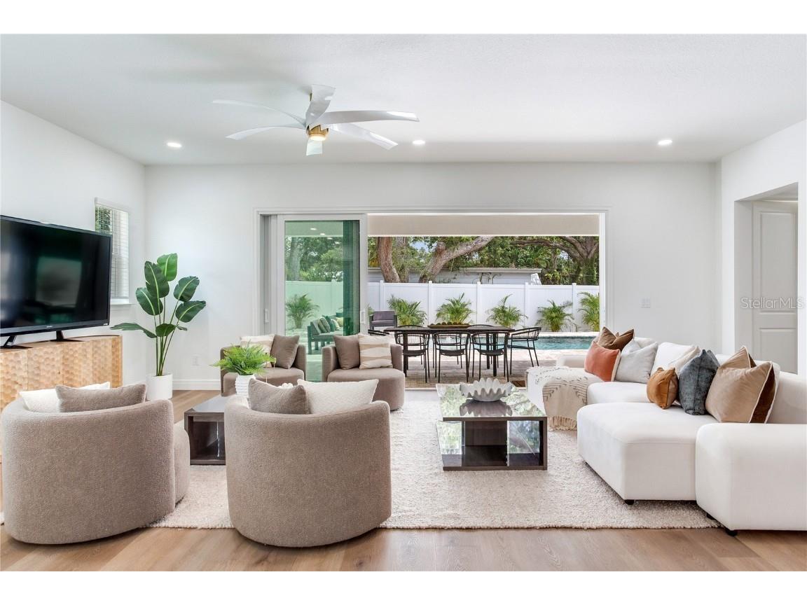 2814 54th Street S Gulfport FL 33707 TB8406754 image3