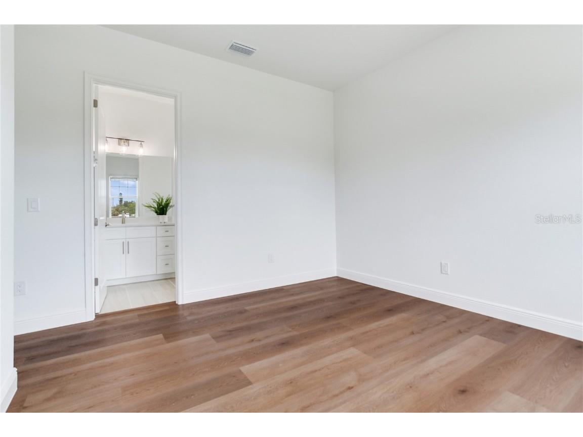 2814 54th Street S Gulfport FL 33707 TB8406754 image56