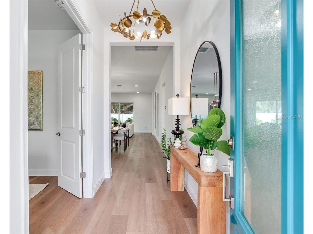 2814 54th Street S Gulfport FL 33707 TB8406754 image7