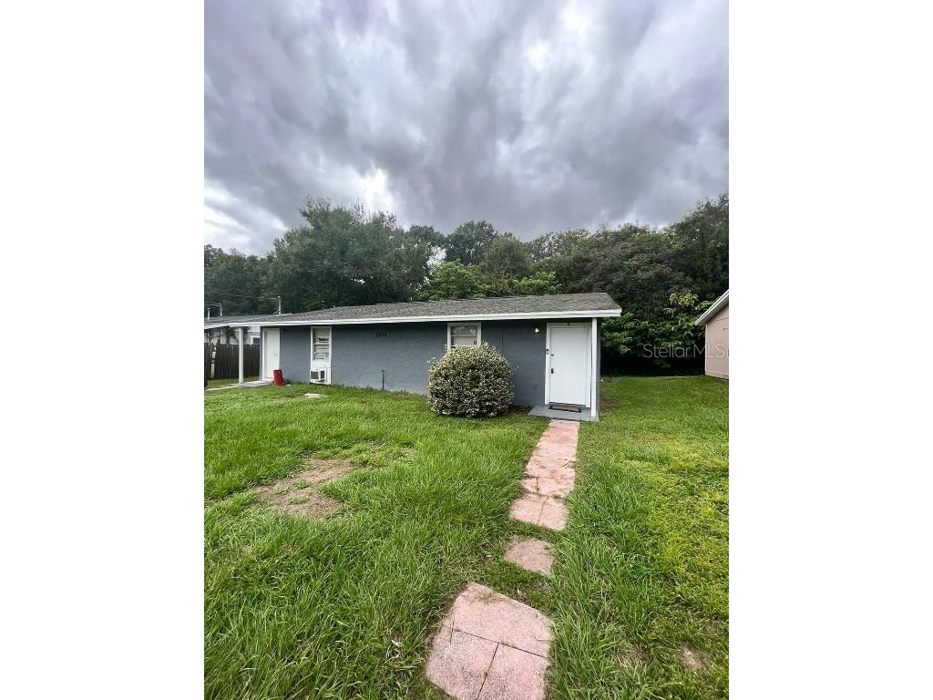 2814 Anthony Street #B Tampa FL 33619 L4940201 image1