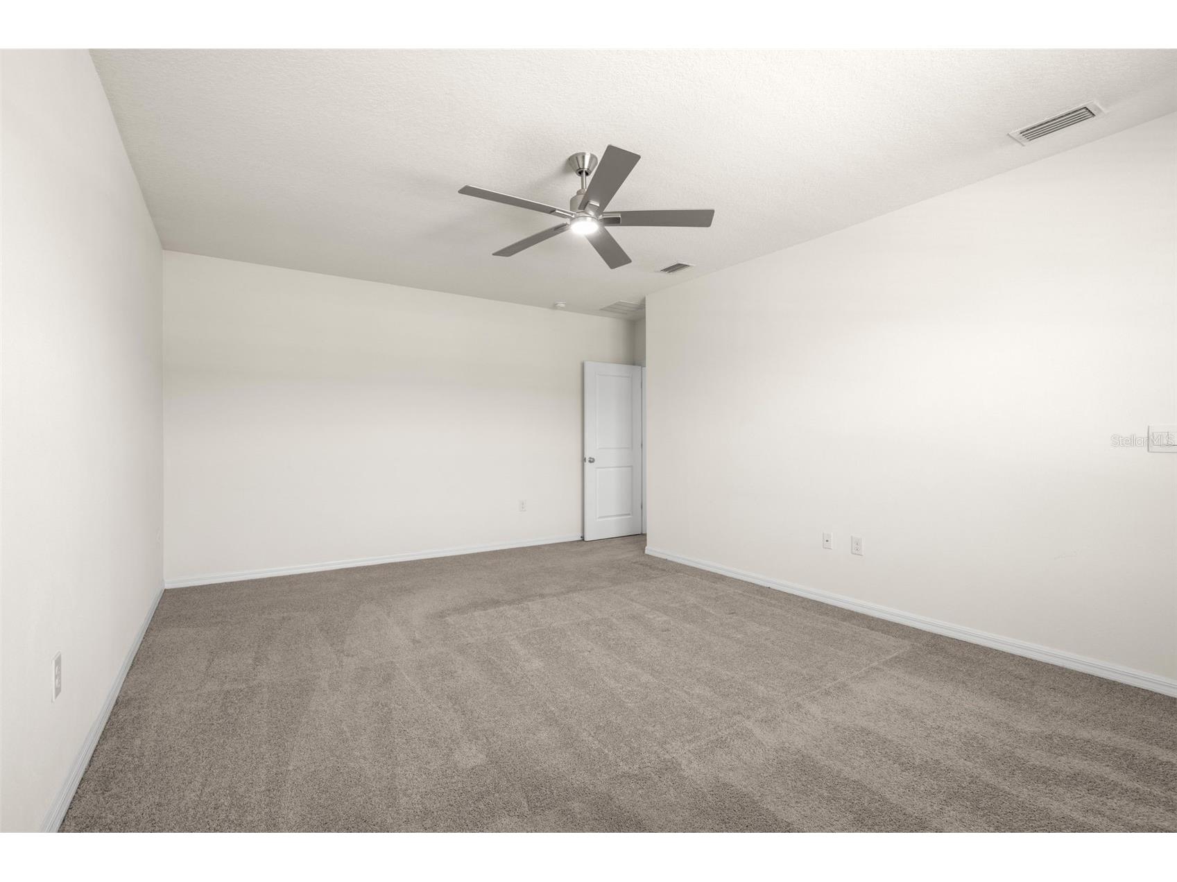 2814 Common Fig Run Wesley Chapel FL 33543 TB8506828 image16
