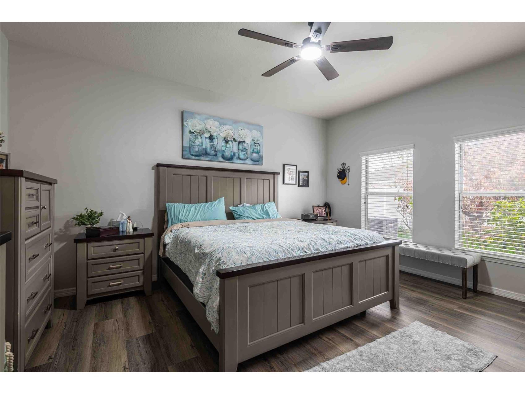 2814 Maple Brook Loop Lutz FL 33558 TB8487094 image12