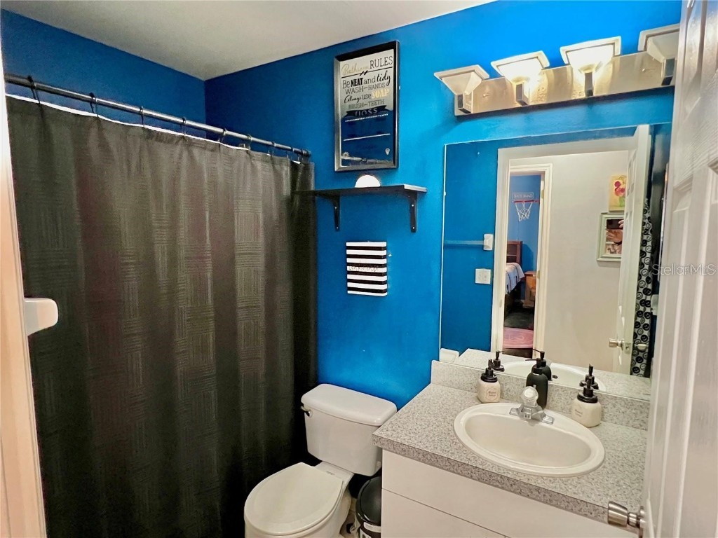 2814 Palm Isle Way Orlando FL 32829 V4945336 image8