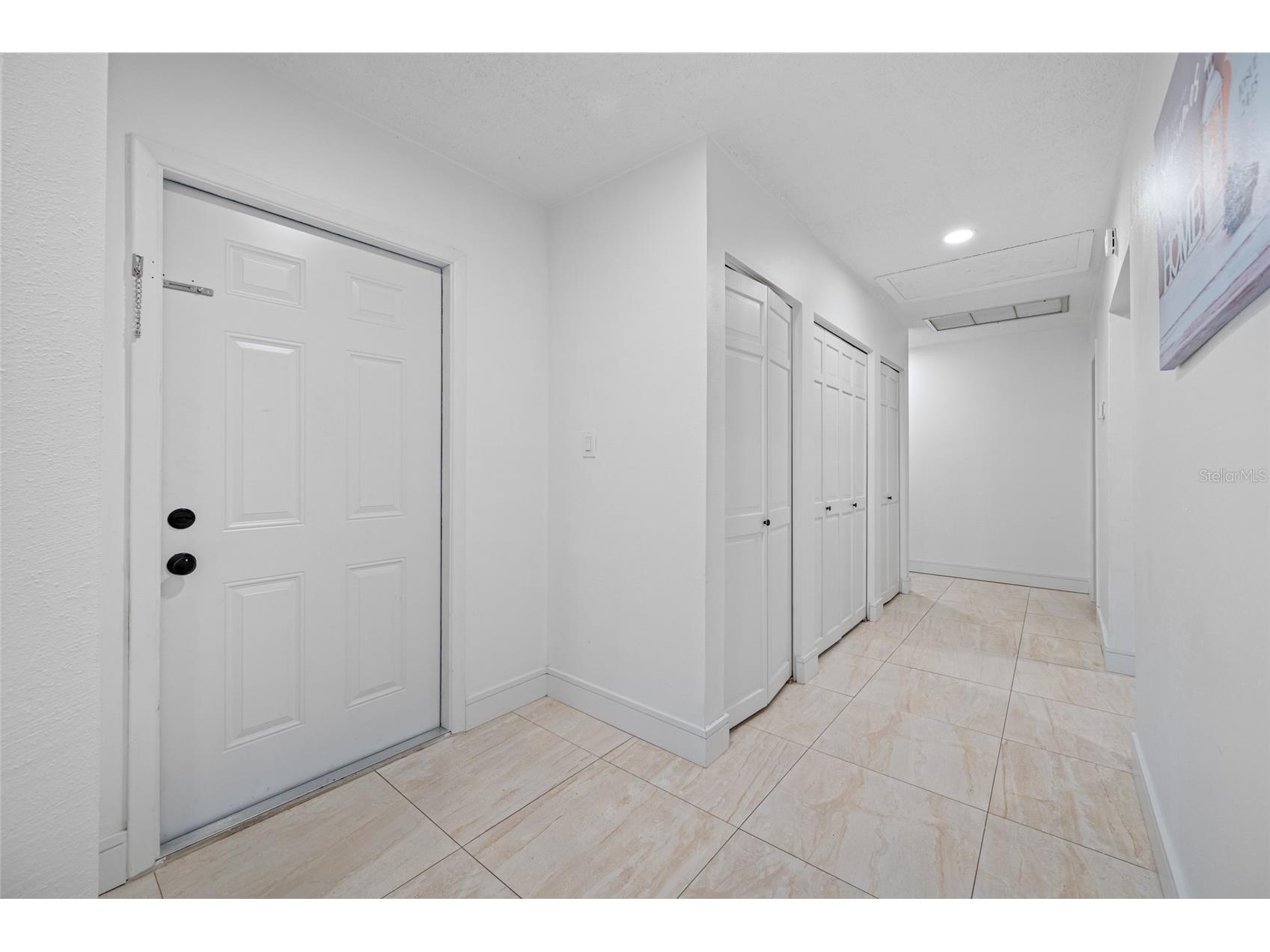 2814 W Powhatan Avenue Tampa FL 33614 TB8484350 image25