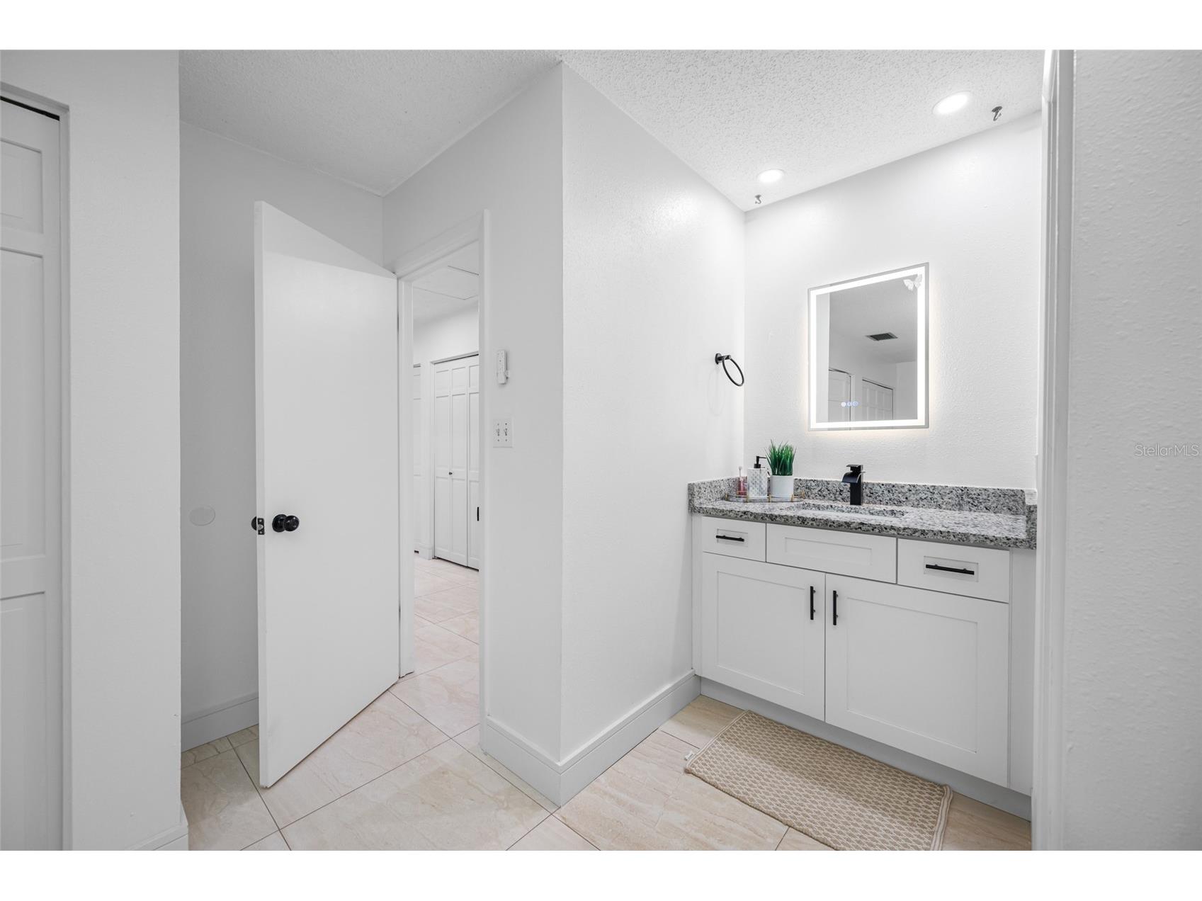 2814 W Powhatan Avenue Tampa FL 33614 TB8484350 image36