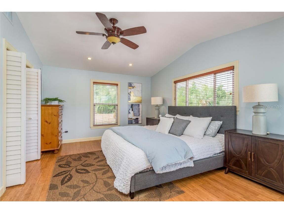 2815 45th Street S Gulfport FL 33711 TB8426301 image18