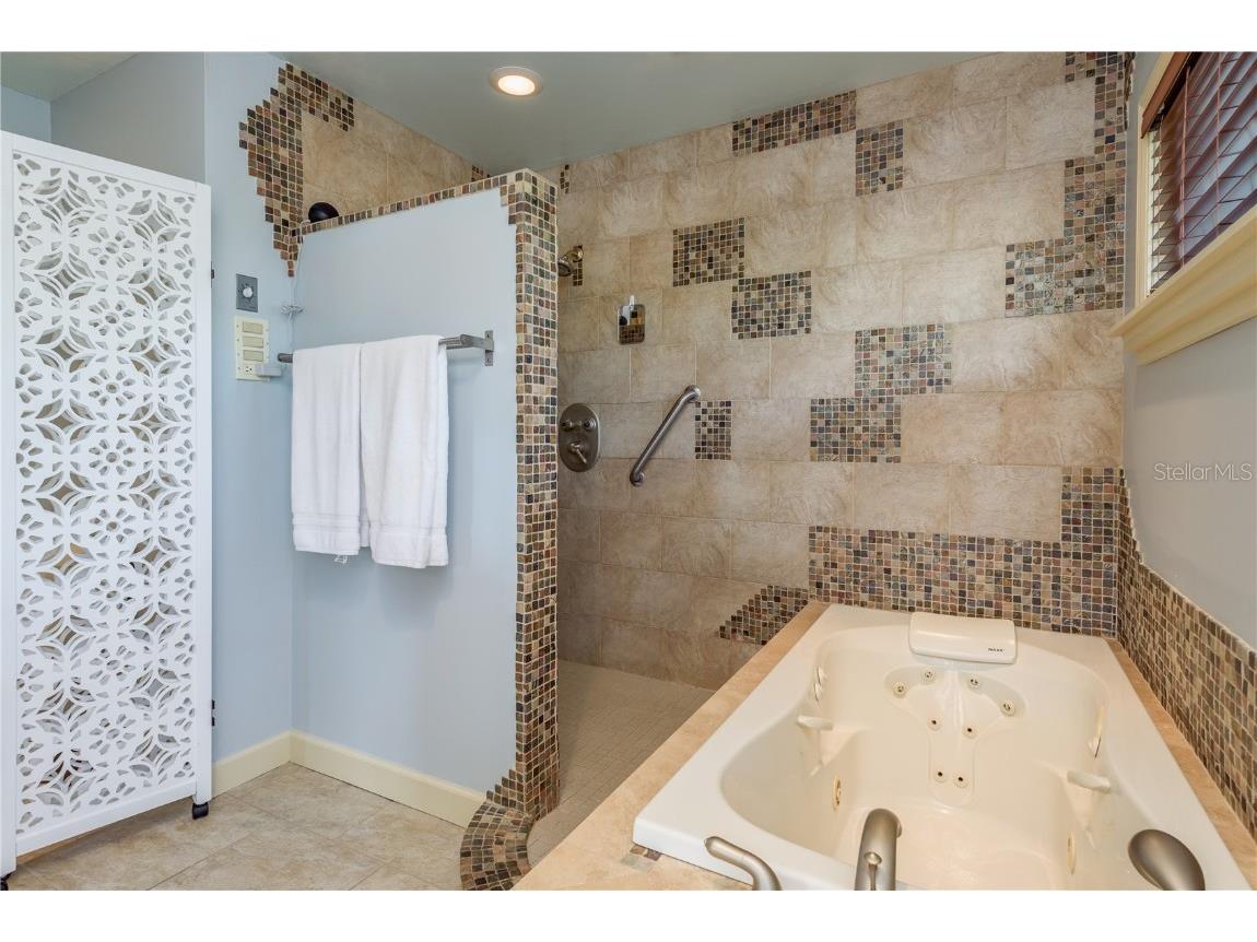 2815 45th Street S Gulfport FL 33711 TB8426301 image22