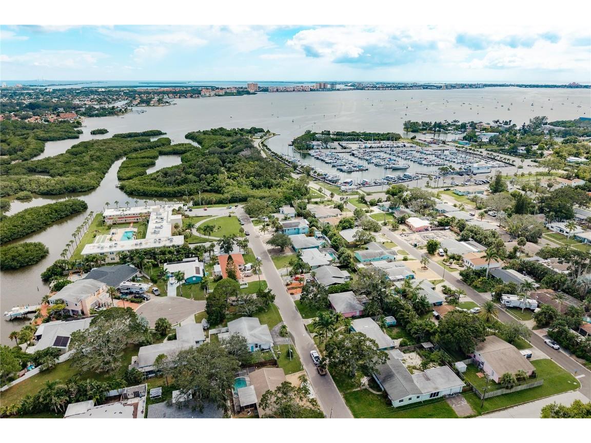 2815 45th Street S Gulfport FL 33711 TB8426301 image50