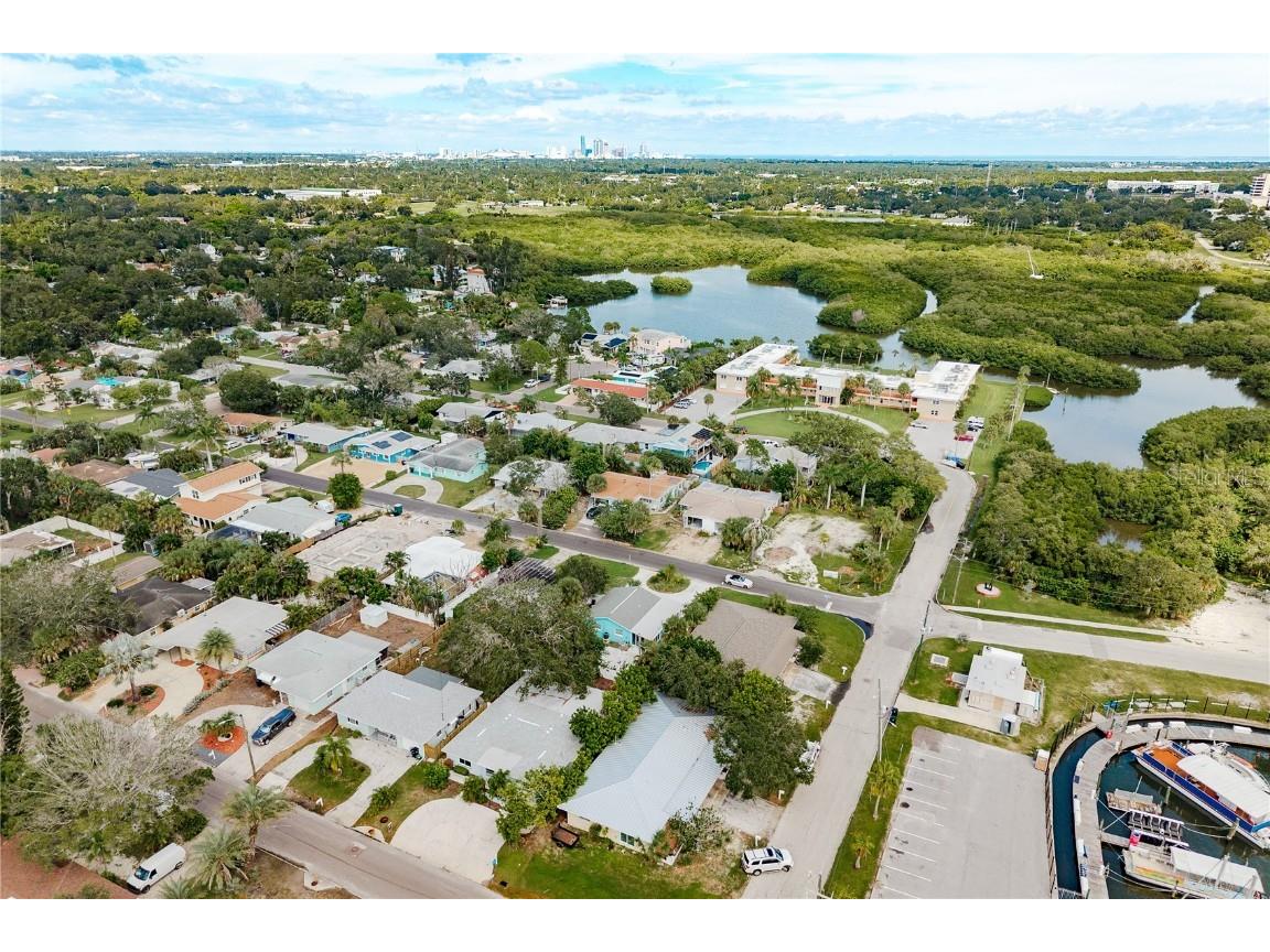 2815 45th Street S Gulfport FL 33711 TB8426301 image52