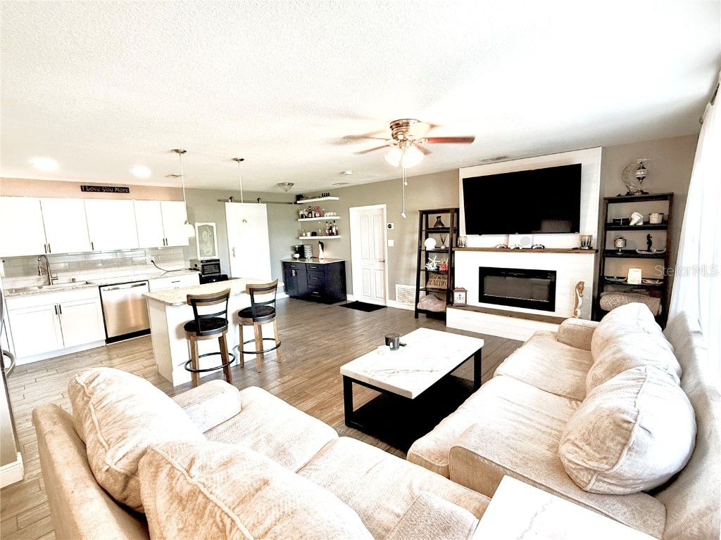 2815 Southern Parkway W Bradenton FL 34205 O6341216 image3