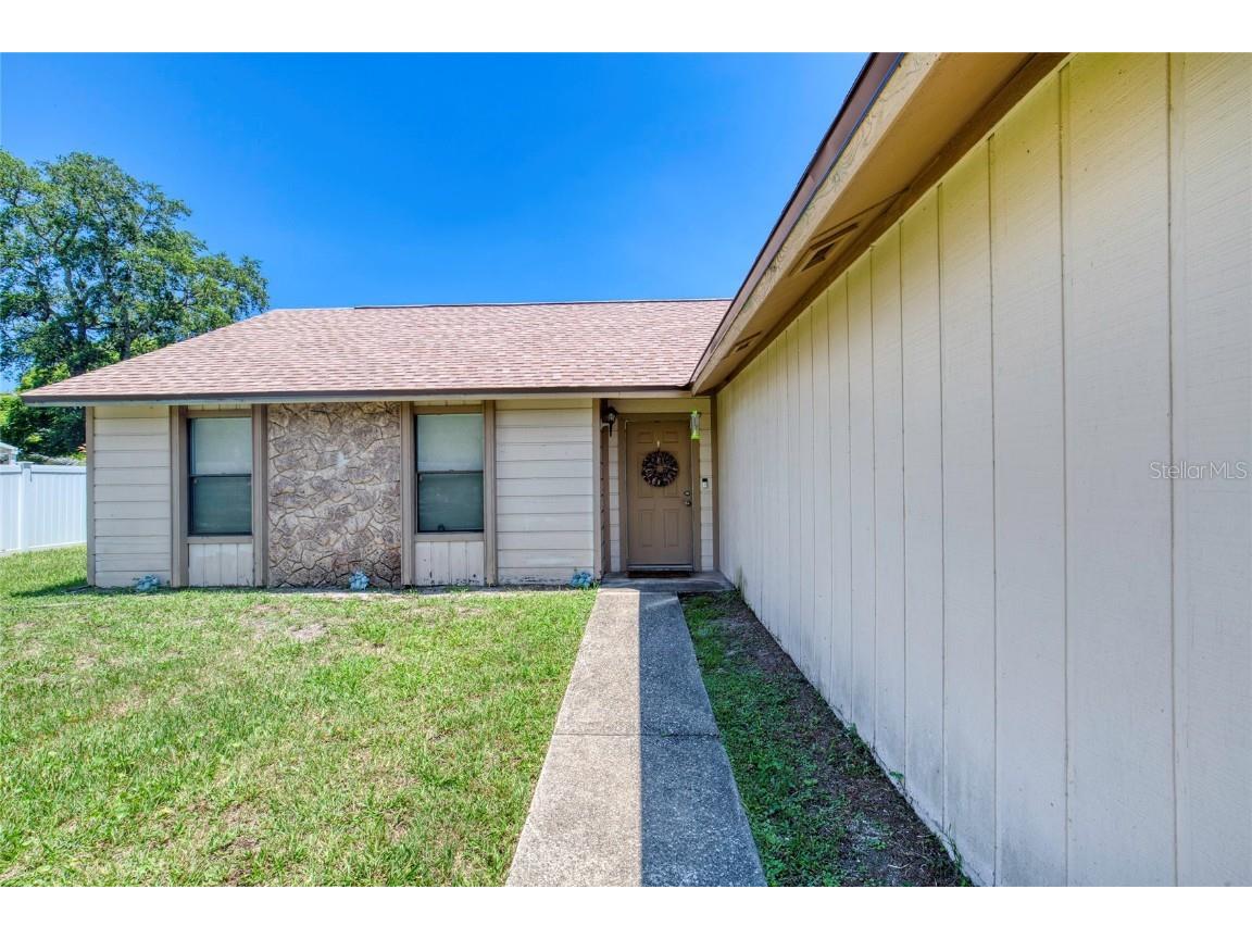 2815 Travelers Palm Drive Edgewater FL 32141 V4945556 image4