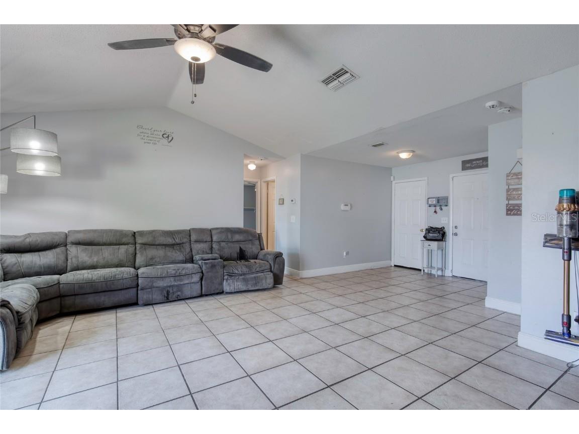 2815 Travelers Palm Drive Edgewater FL 32141 V4945556 image6