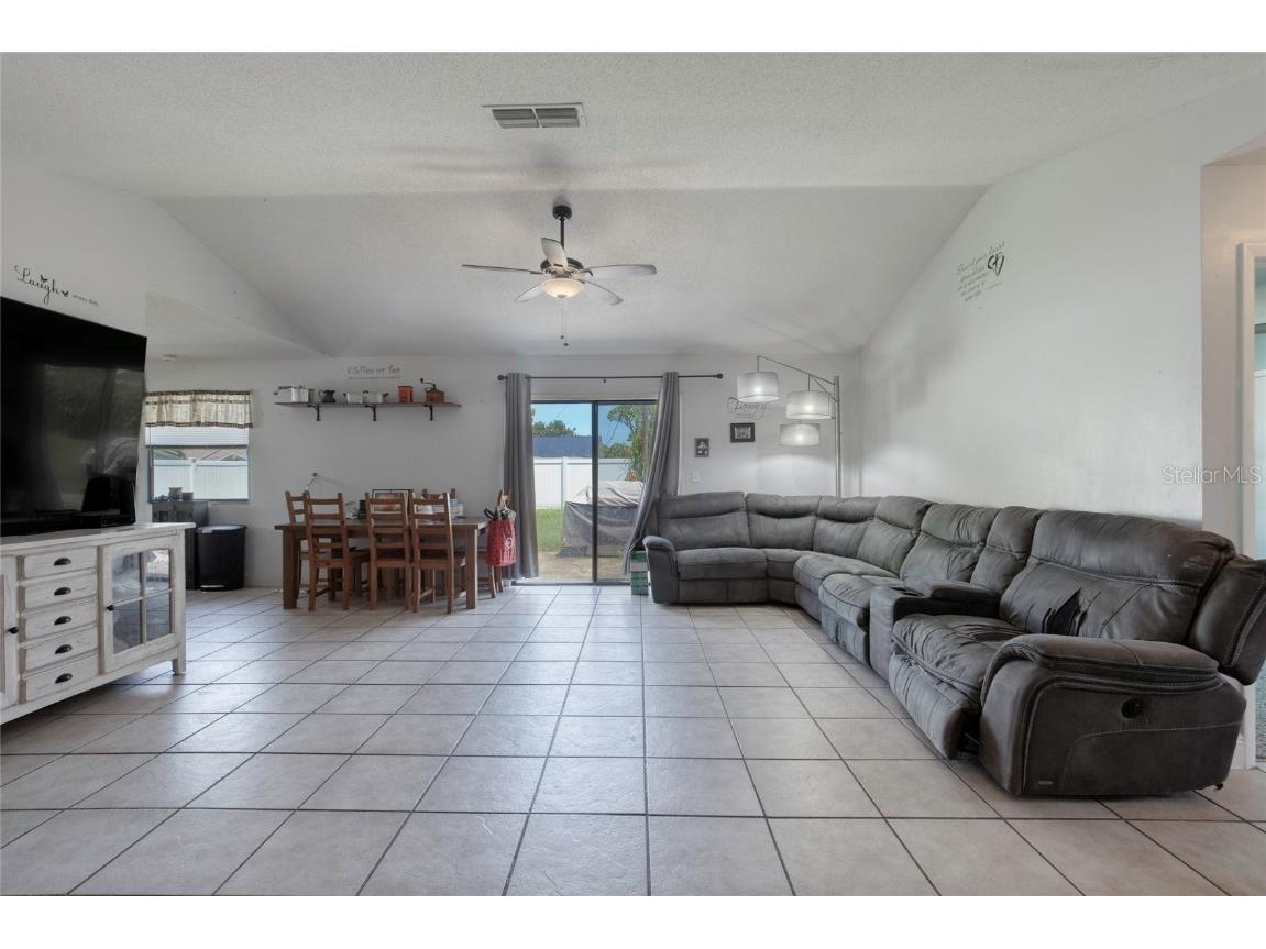 2815 Travelers Palm Drive Edgewater FL 32141 V4945556 image8