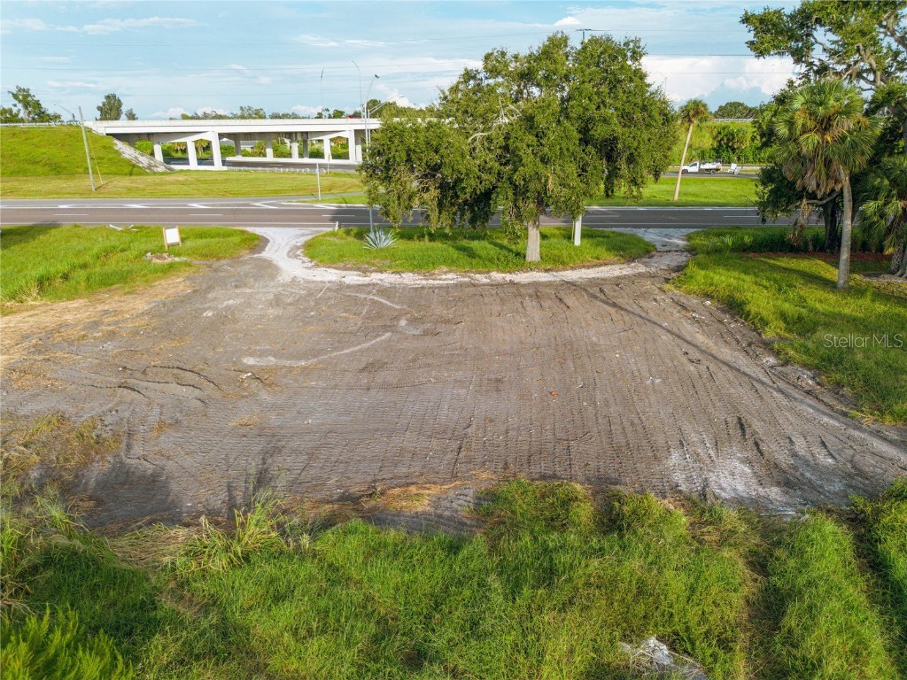 2815 Us-41 N Palmetto FL 34221 A4666068 image15