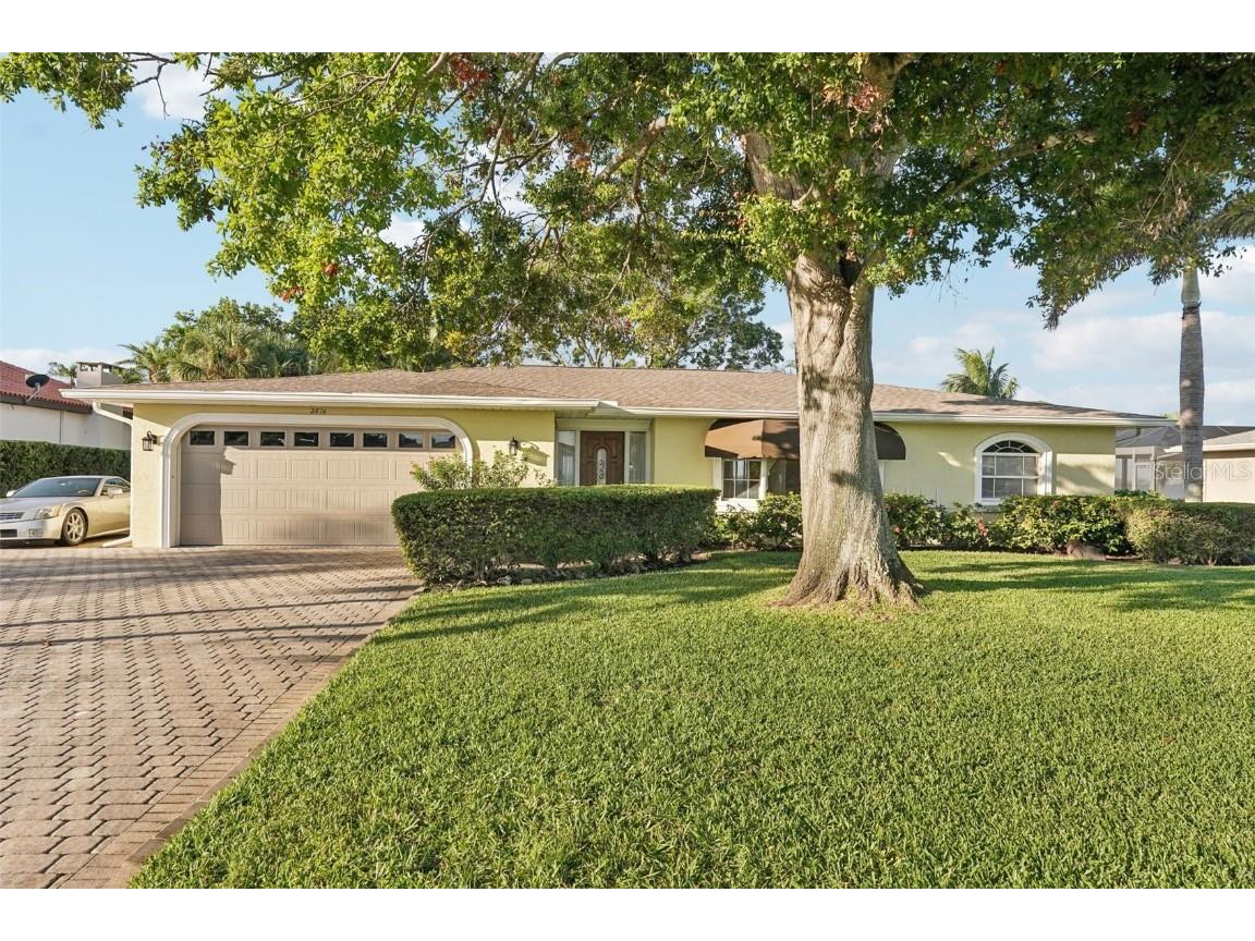 2816 Bay Drive Bradenton FL 34207 - INTER COASTAL A4669781 image1