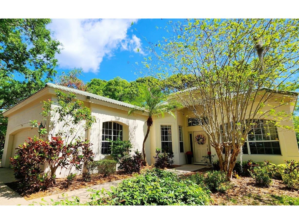 2816 Breton Woods Sarasota FL 34235 A4563482 image1