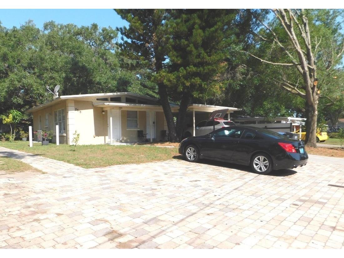 2816 Locicero Drive Tampa FL 33619 T3446798 image1