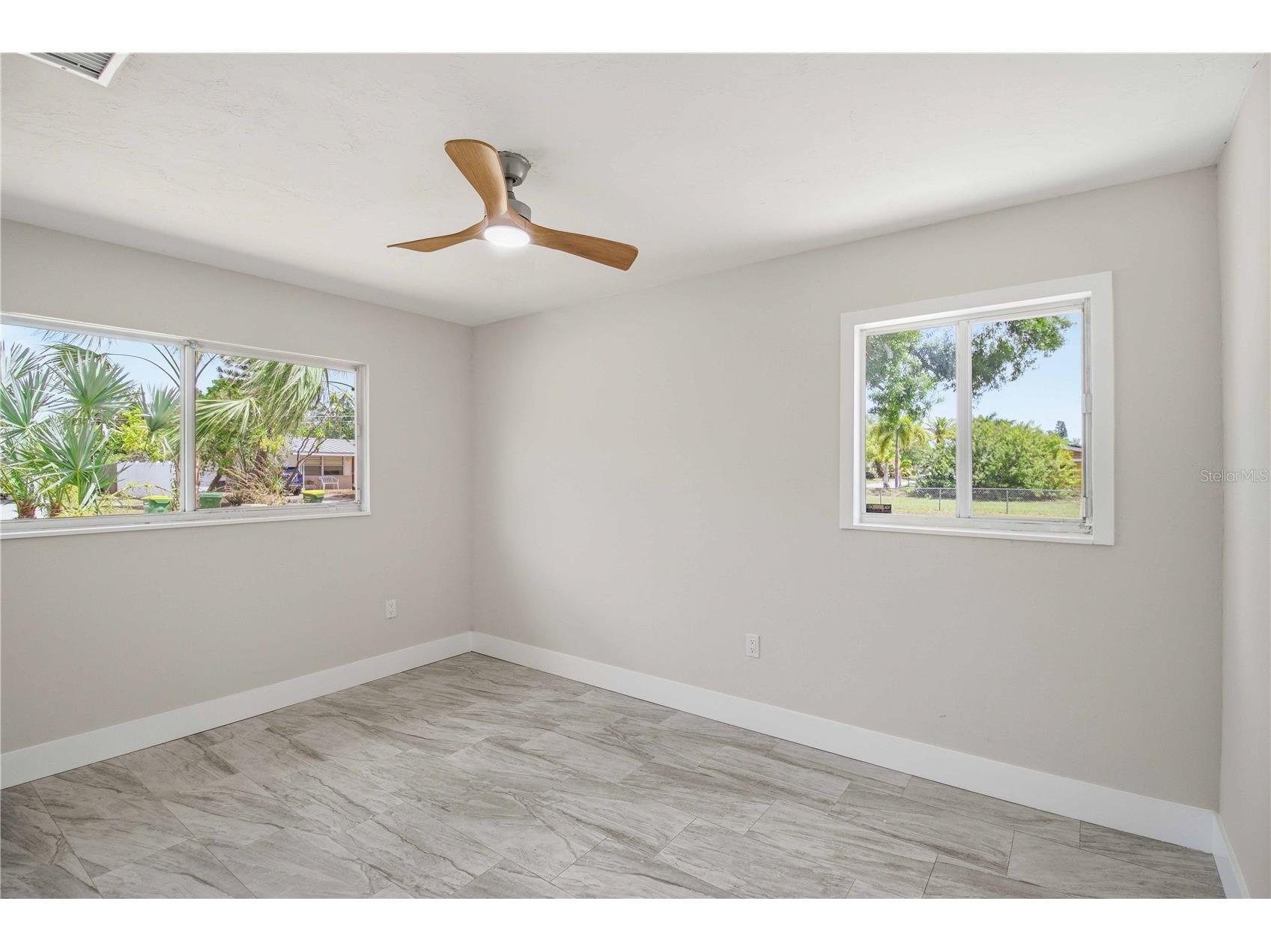 2816 Michigan Street Sarasota FL 34237 A4689787 image26