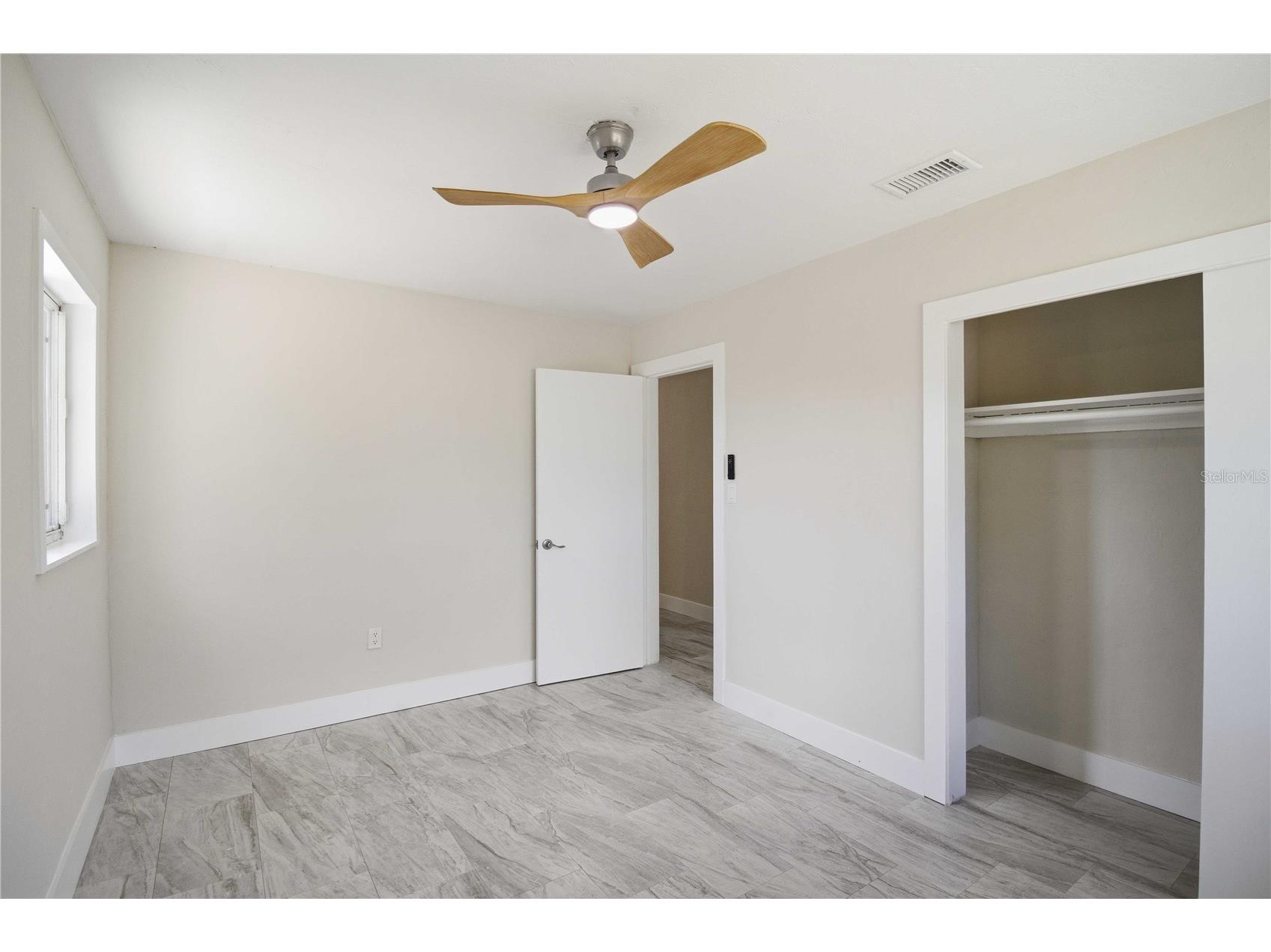 2816 Michigan Street Sarasota FL 34237 A4689787 image27