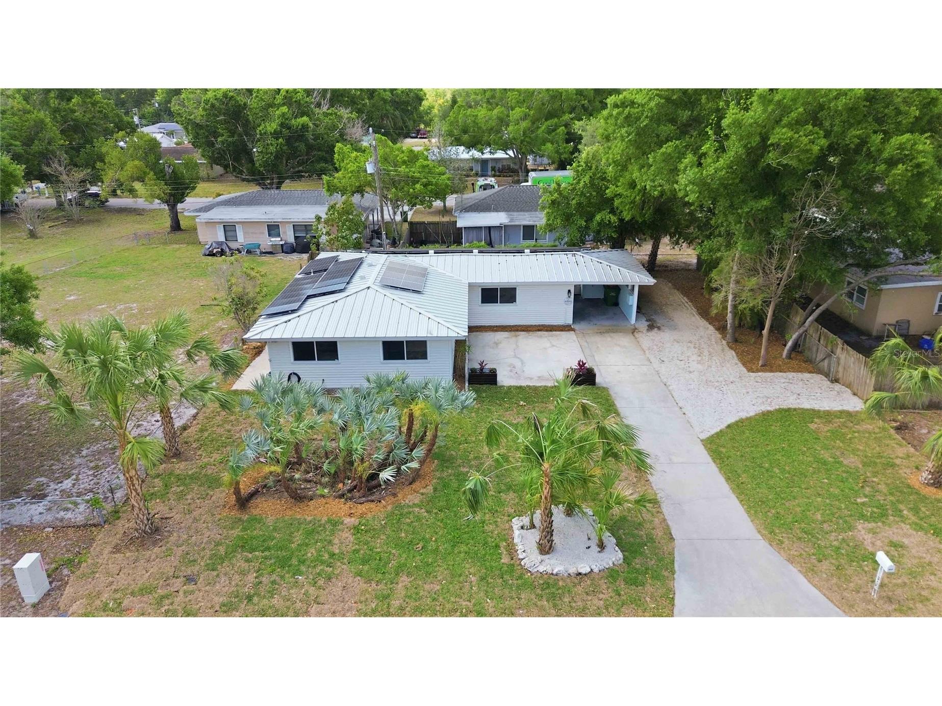 2816 Michigan Street Sarasota FL 34237 A4689787 image31