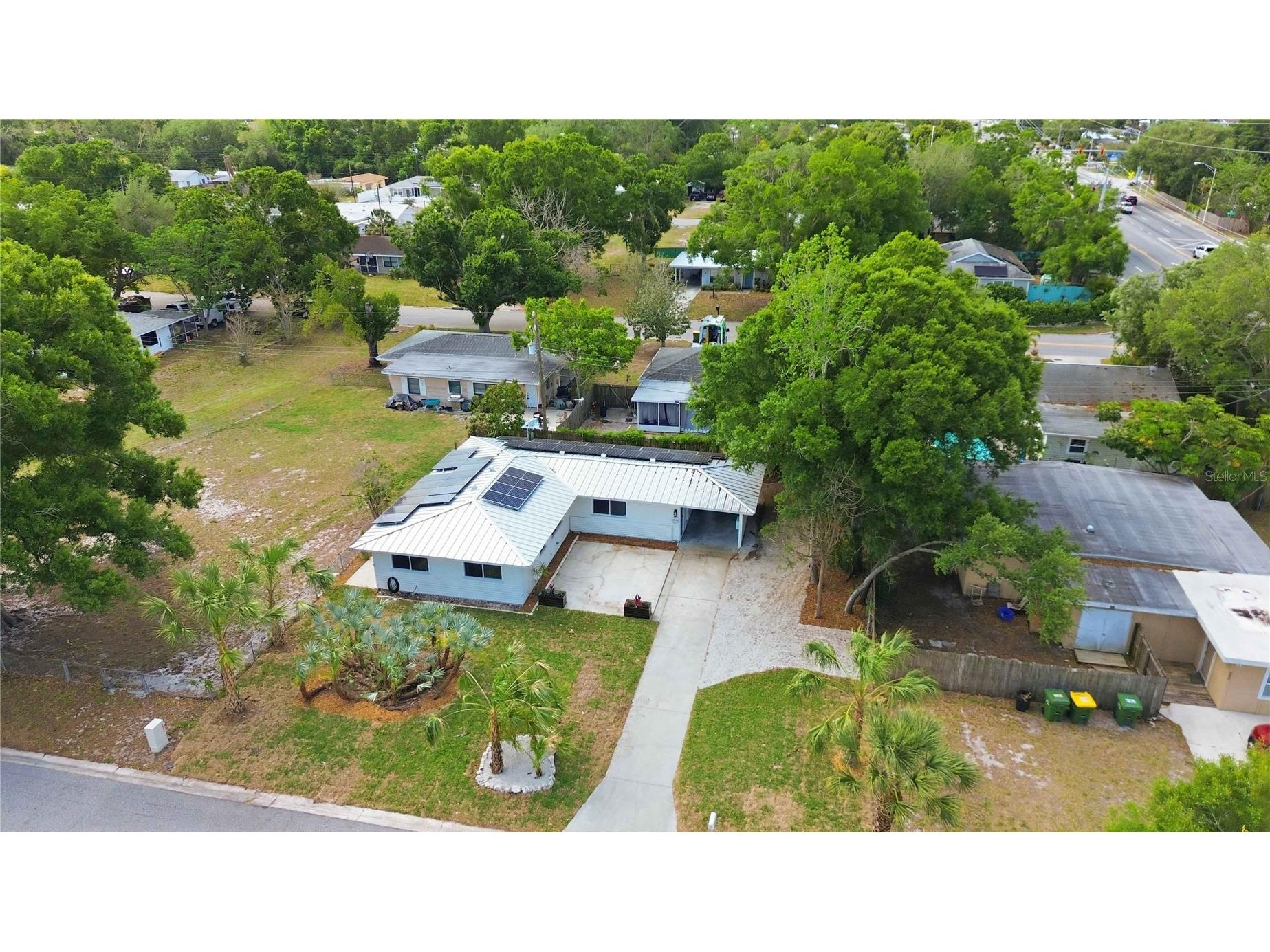 2816 Michigan Street Sarasota FL 34237 A4689787 image33