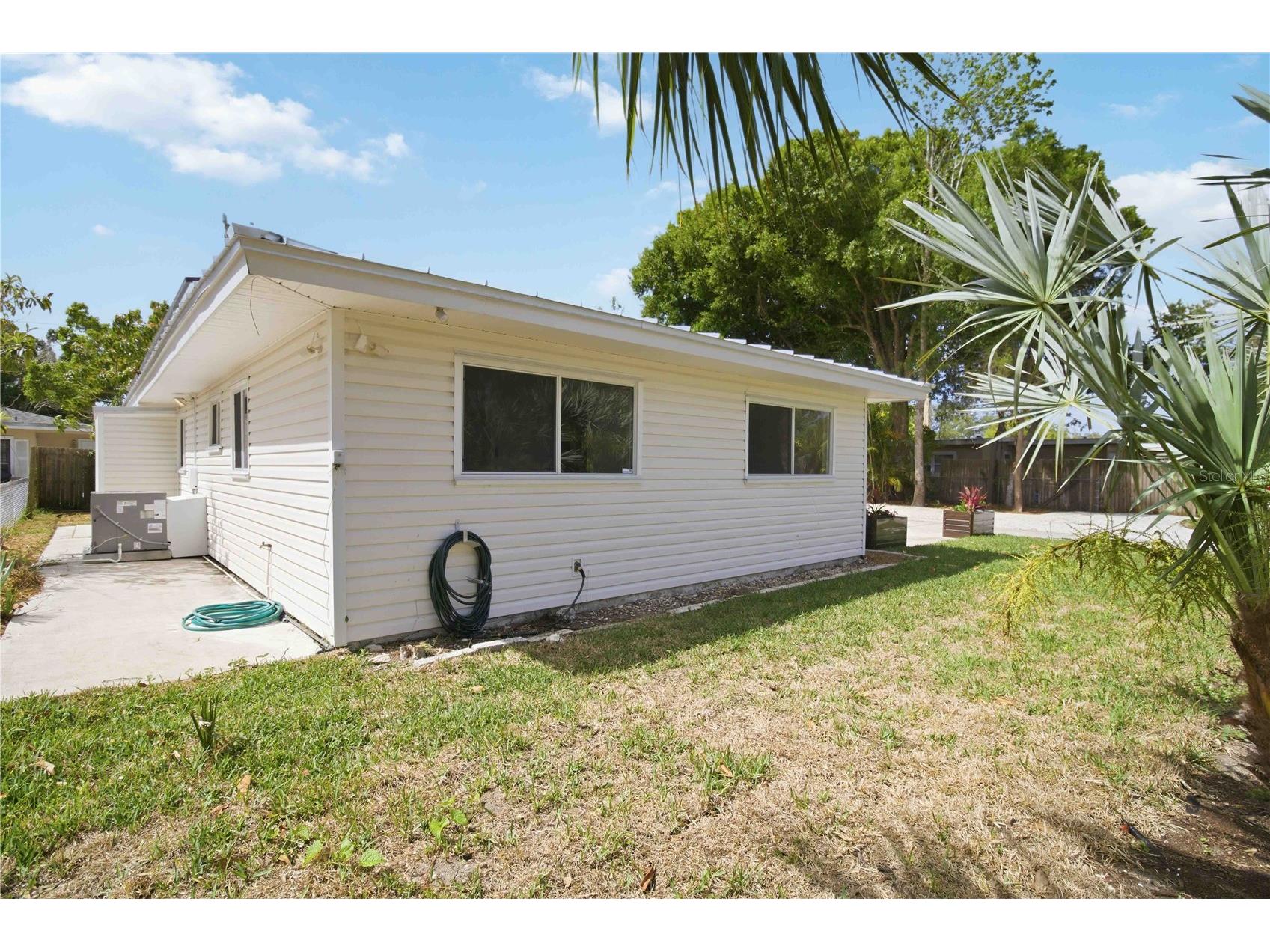 2816 Michigan Street Sarasota FL 34237 A4689787 image37