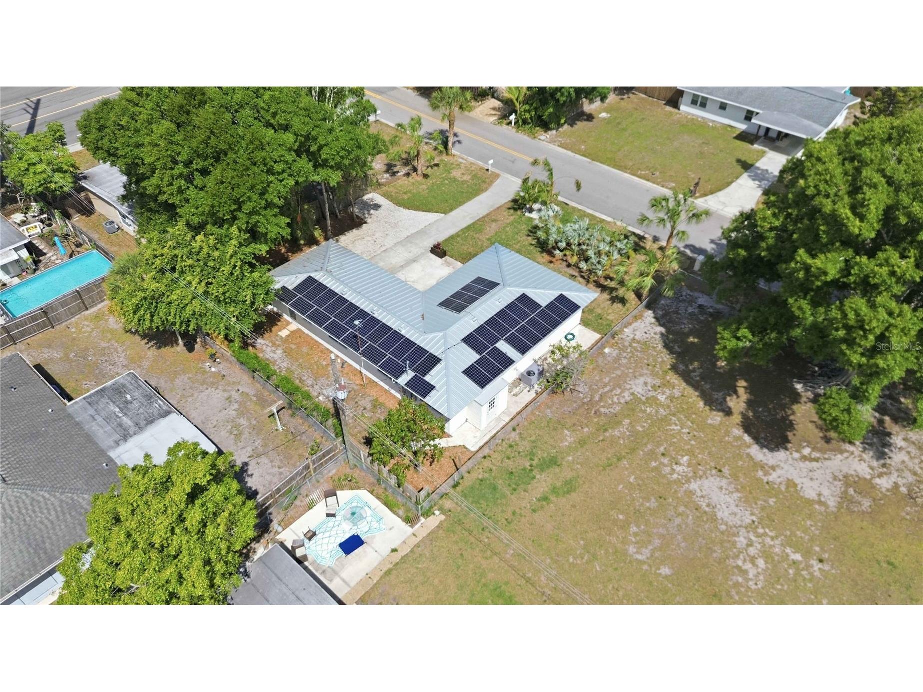 2816 Michigan Street Sarasota FL 34237 A4689787 image38