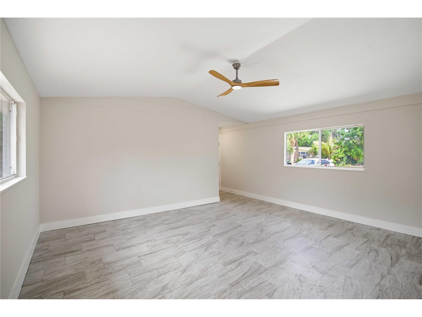 2816 Michigan Street Sarasota FL 34237 A4689787 image9