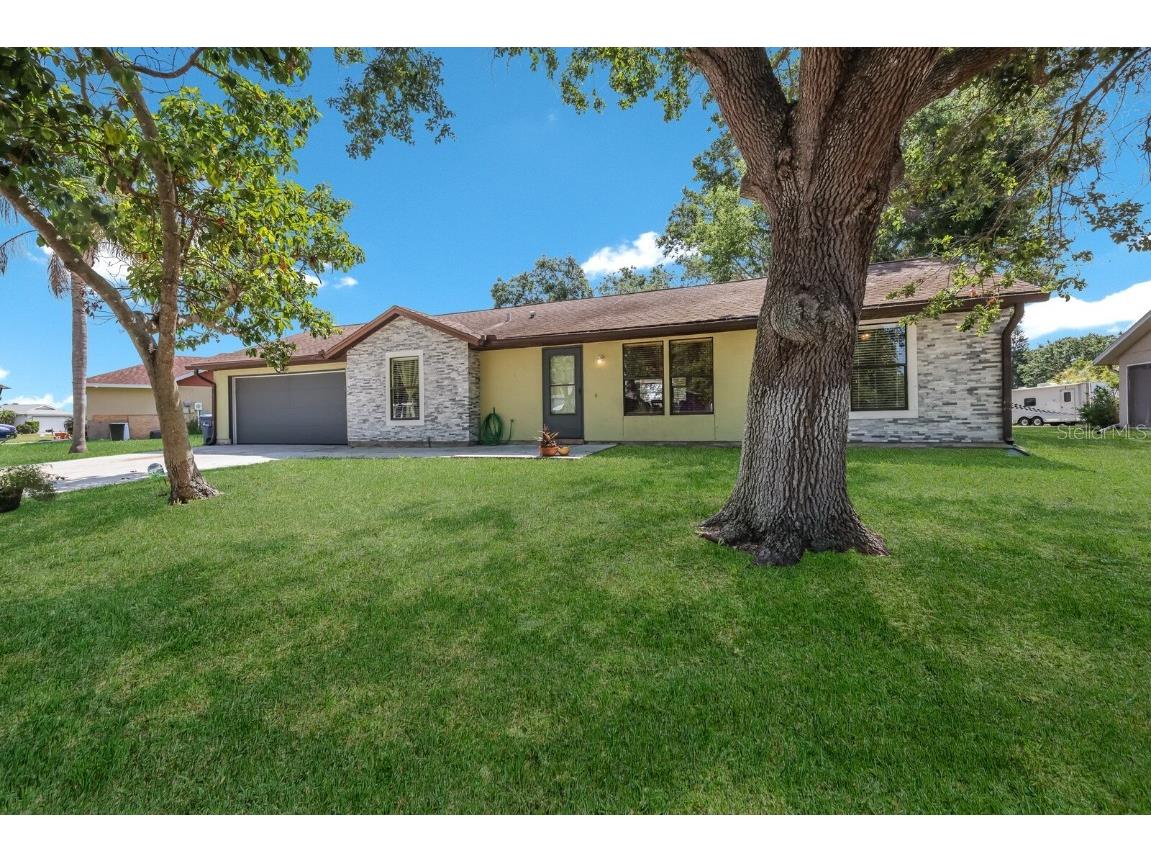 2816 N Lockwood Meadows Boulevard Sarasota FL 34234 A4570937 image1