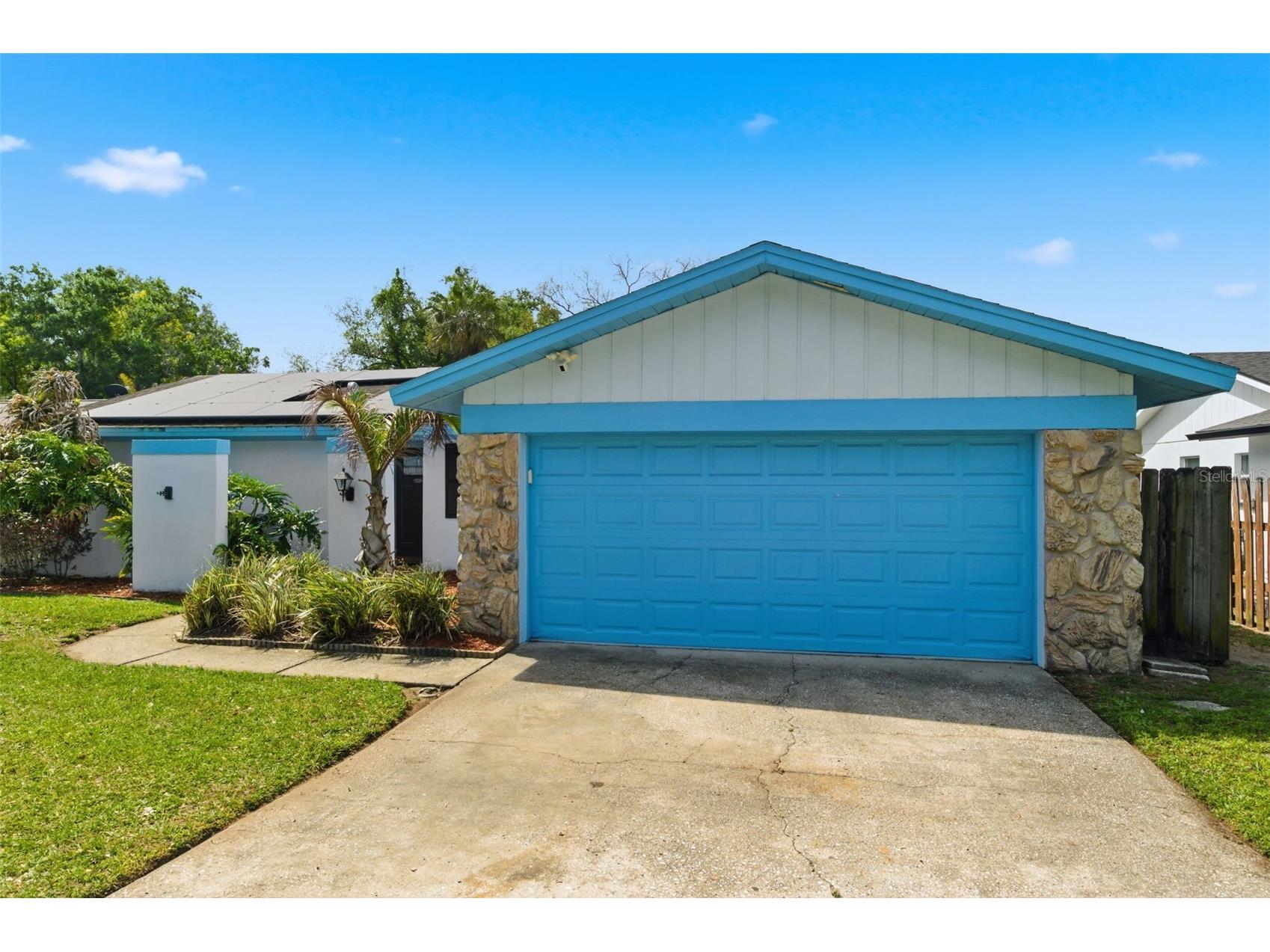 2816 Rustic Oaks Drive Palm Harbor FL 34684 W7884575 image2