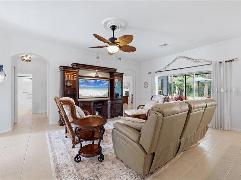 2816 Suncoast Lakes Boulevard Port Charlotte FL 33980 - SUNCOAST LAKES C7526783 image14