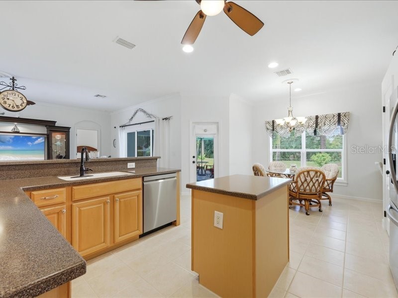 2816 Suncoast Lakes Boulevard Port Charlotte FL 33980 - SUNCOAST LAKES C7526783 image19