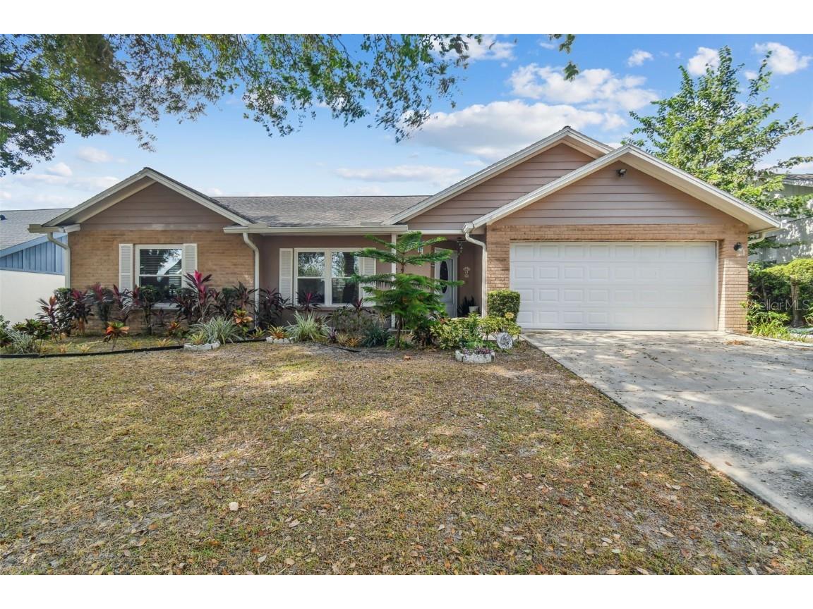 2816 Timberway Place Brandon FL 33511 TB8321757 image1