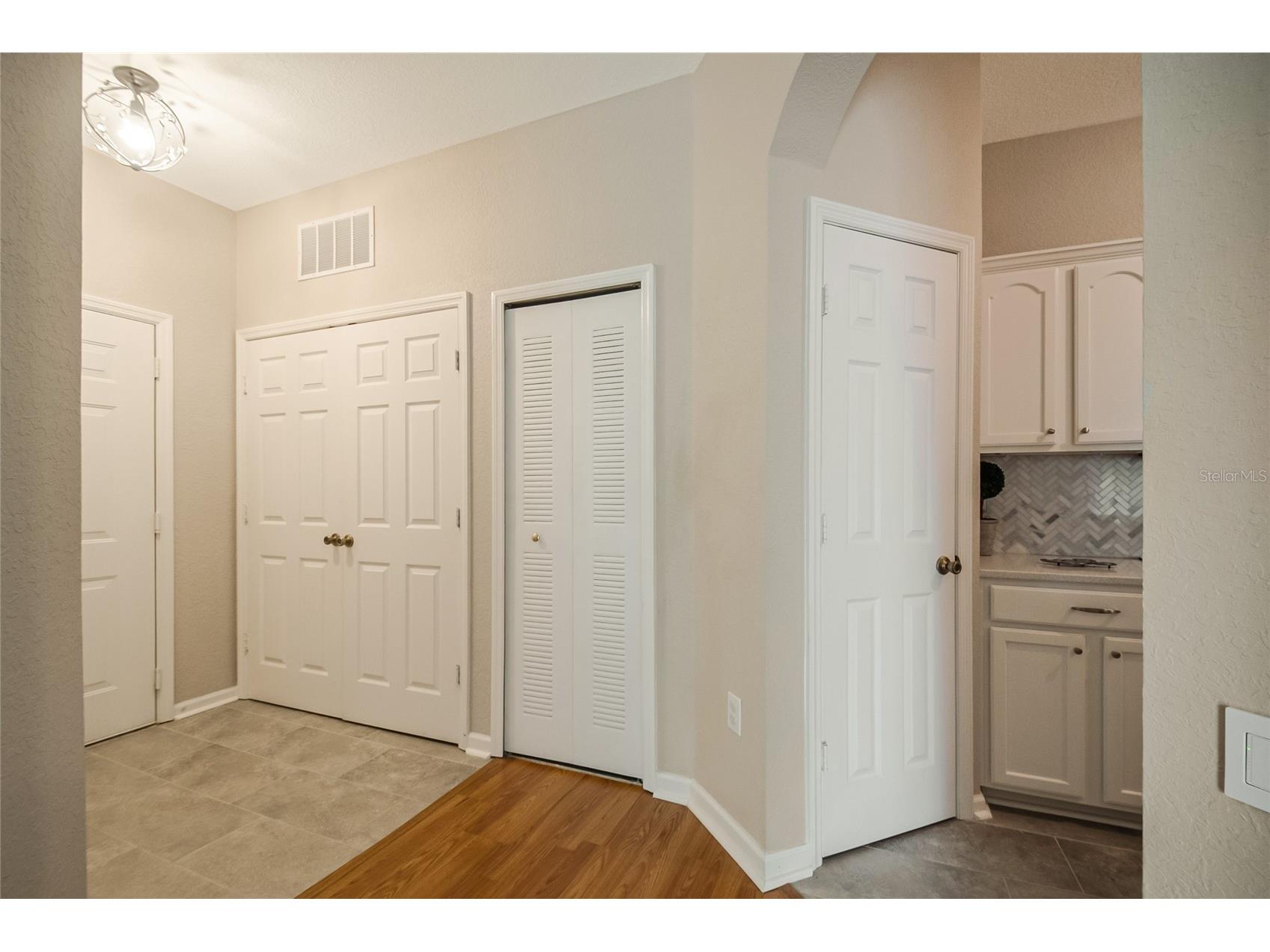 2817 Almaton Loop #301 Kissimmee FL 34747 O6396048 image8