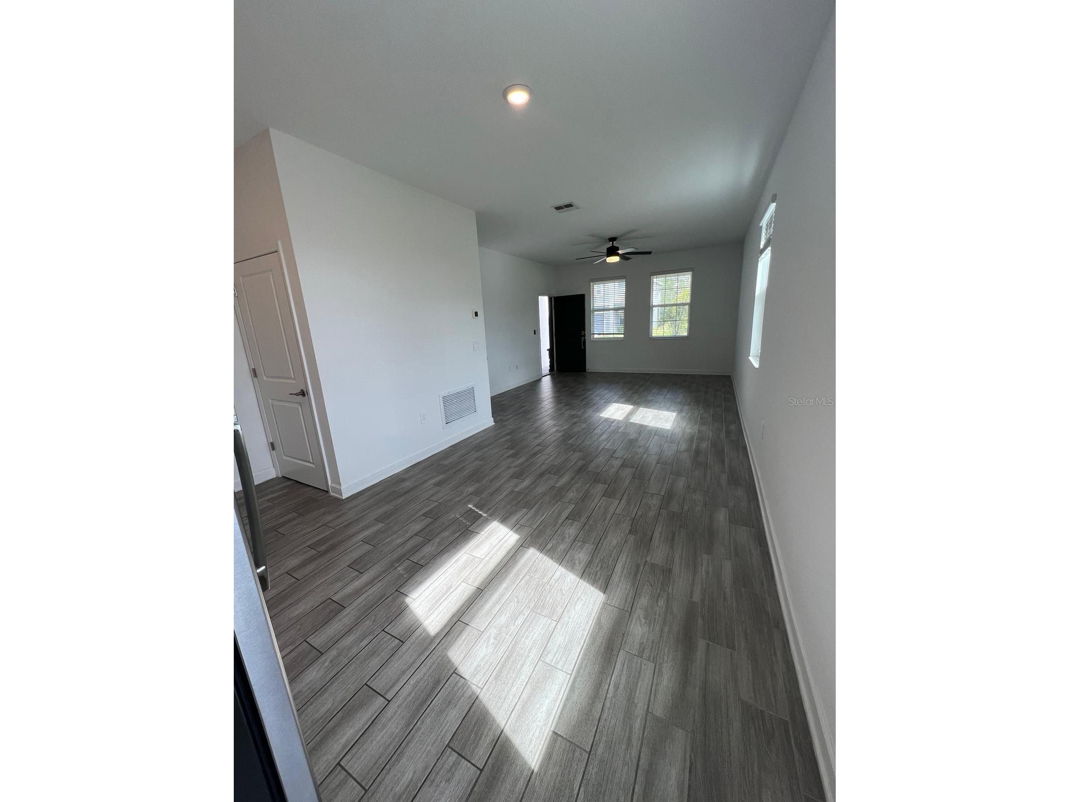 2817 Camden Way Davenport FL 33837 S5145568 image4